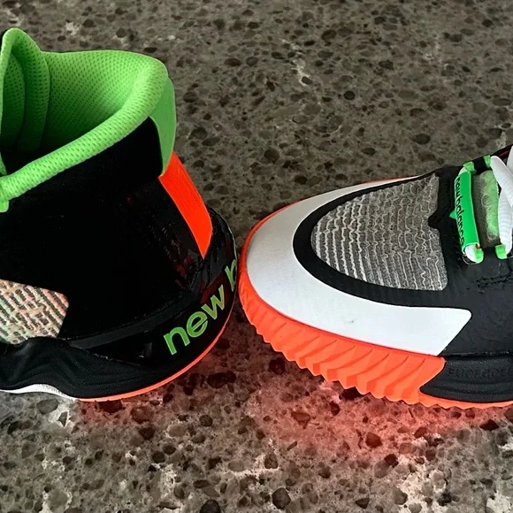 New Balance Kawhi 2 X Goosebumps, Size 5 Youth, NWOT - Picture 2 of 4